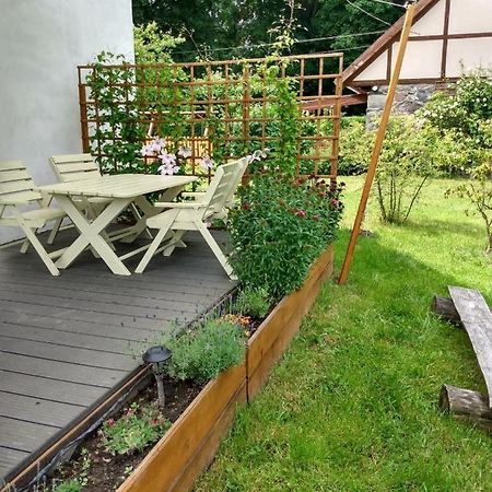 Apartament Przy Kamiennej Chacie Zalewo  Exterior foto